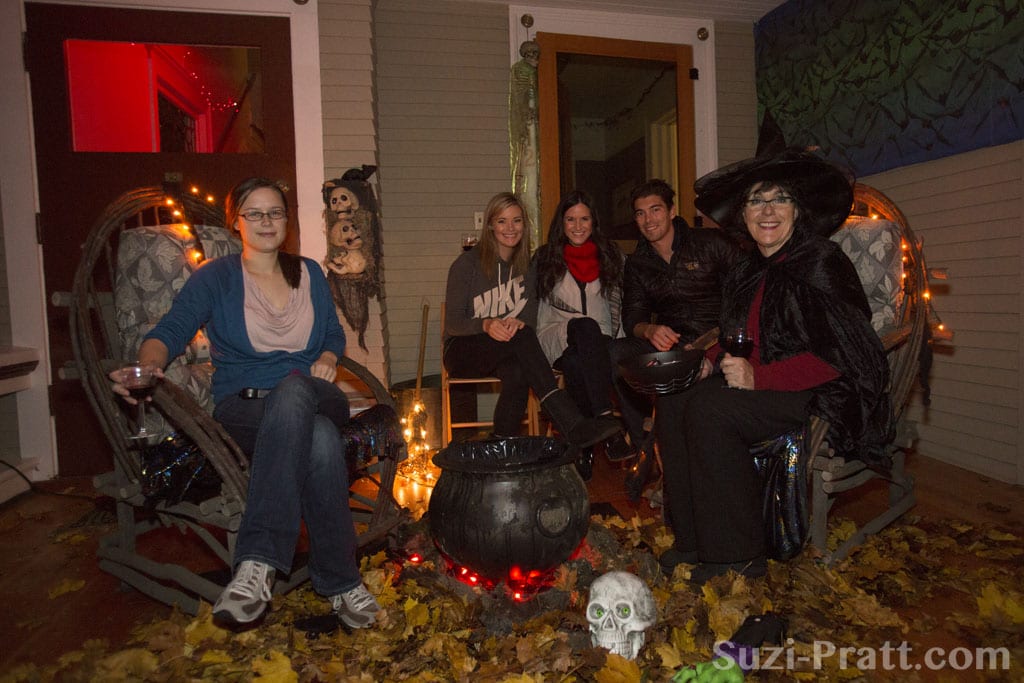 Halloween Trick Or Treating in Capitol Hill, Seattle CHS Capitol Hill