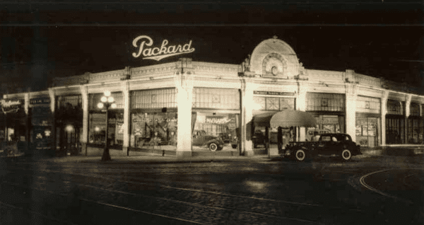 Starbucks Reserve Roastery And Tasting Room Opens At The Base Of Starbucks Reserve Roastery And Tasting Room Opens At The Base Of