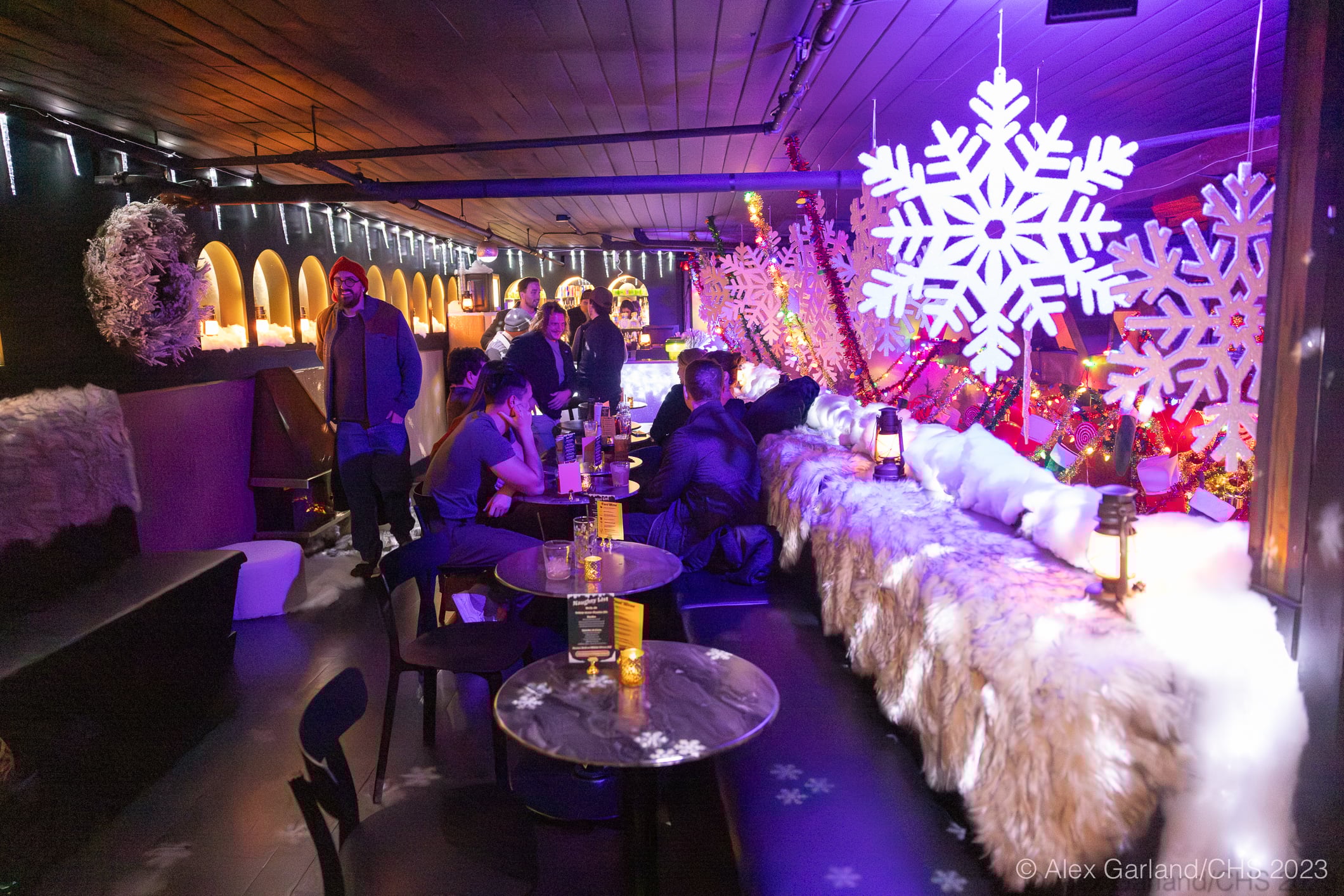 xmasdivebar23 CHS Capitol Hill Seattle News