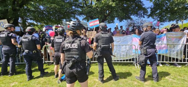 Seattle Police make multiple arrests during counter-protest of fundamentalist church group’s rally in Cal Anderson Park — UPDATES